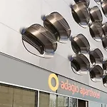מלון דירות Adagio Access Centre 3*