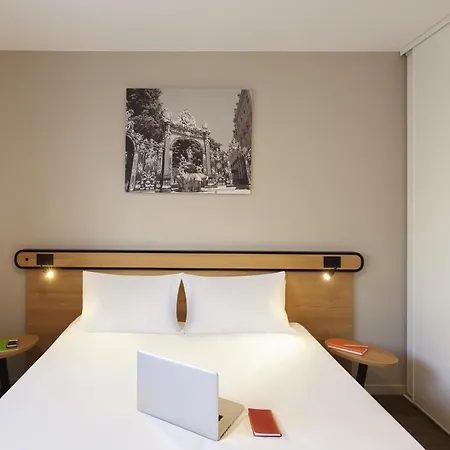 南锡中心阿德吉奥阿克瑟斯公寓式酒店 公寓式酒店 南锡