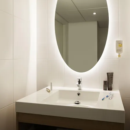 南锡中心阿德吉奥阿克瑟斯公寓式酒店 公寓式酒店 南锡