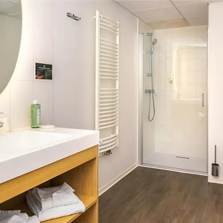 南锡中心阿德吉奥阿克瑟斯公寓式酒店 公寓式酒店 3*