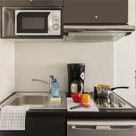 公寓式酒店 南锡中心阿德吉奥阿克瑟斯公寓式酒店 南锡