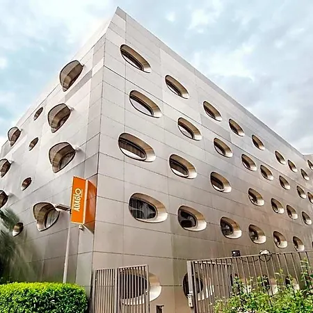 Adagio Access Centre Aparthotel