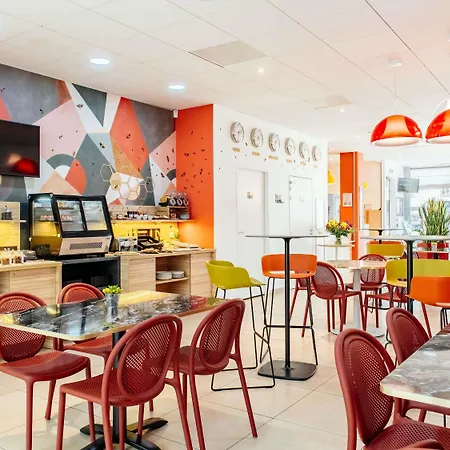 Aparthotel Adagio Access Centre 3*