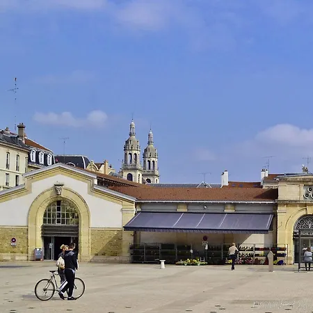 公寓式酒店 南锡中心阿德吉奥阿克瑟斯公寓式酒店 南锡