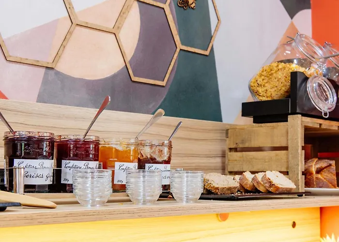 Adagio Access Centre