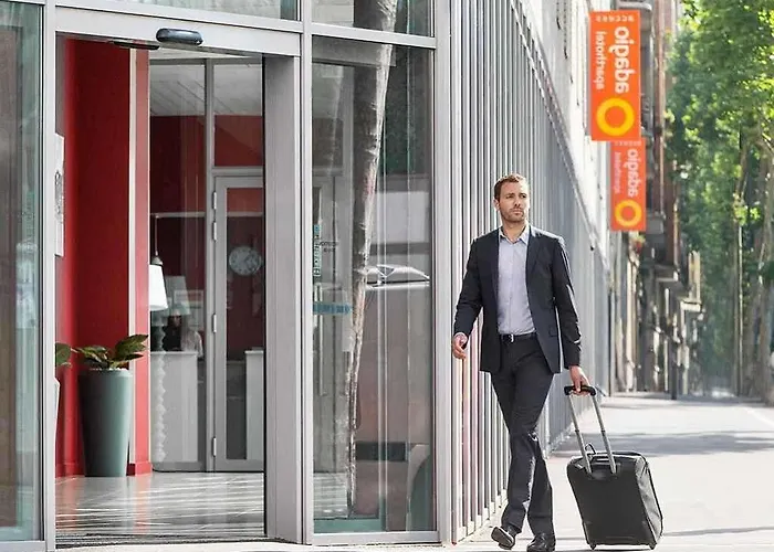 Adagio Access Centre מלון דירות נאנסי